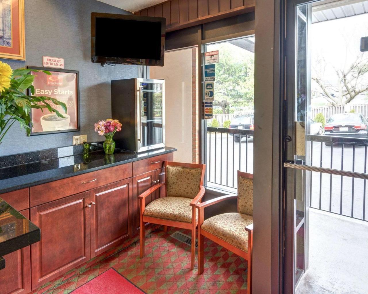Red Carpet Inn By University Of Maryland College Park Eksteriør bilde